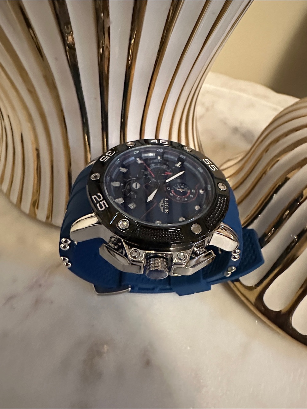 Rugged Blue Chronograph Watch with Black Rotating Bezel